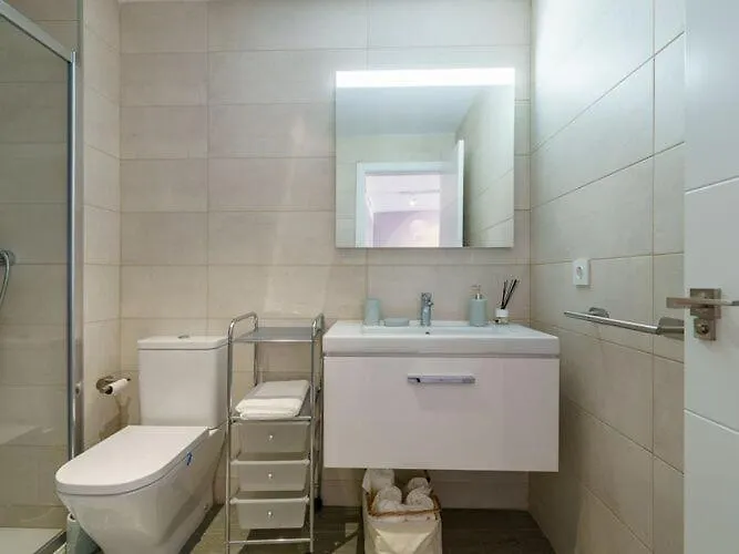 Apartment In Malaga 0*,