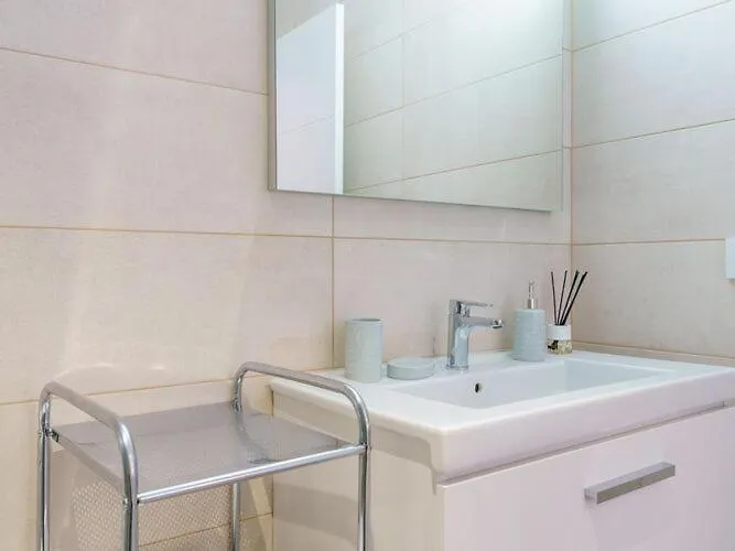 Apartment In Malaga